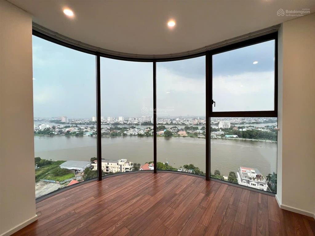 Cho thuê căn 3pn2wc không nội thất giá 67,5tr/tháng, view sông trực diện, xem nhà 24/7