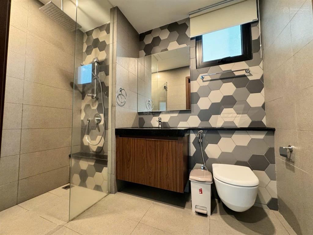 Cho thuê 1pn1wc, 58m2, 27tr/tháng, tầng cao view thoáng, chủ thân hỗ trợ thương lượng giá tốt