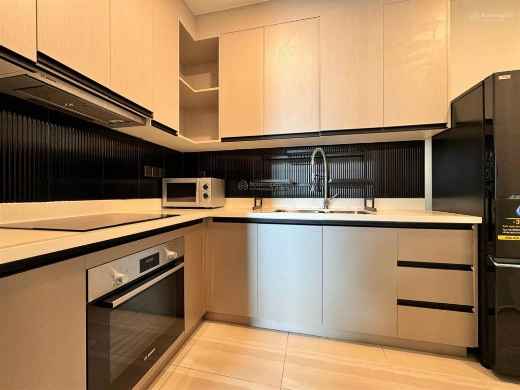 Cho thuê 1pn1wc, 58m2, 27tr/tháng, tầng cao view thoáng, chủ thân hỗ trợ thương lượng giá tốt