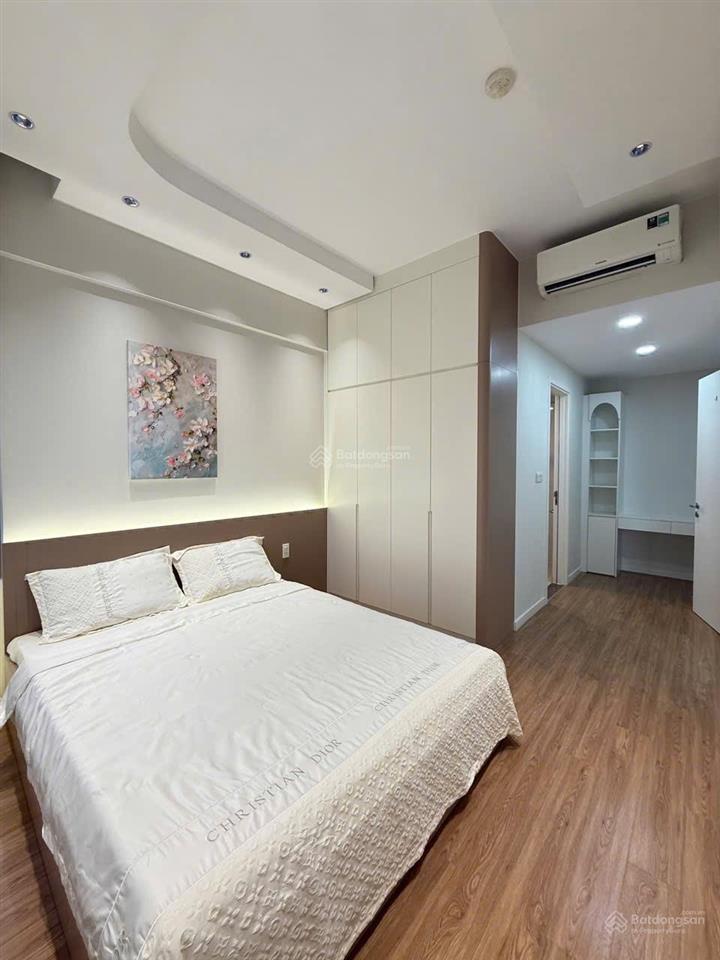 Căn hiếm giá cực tốt 6,350 tỷ 1pn 55m2, sẵn sổ sang tên, hợp đồng thuê giá cao, hỗ trợ vay 70%