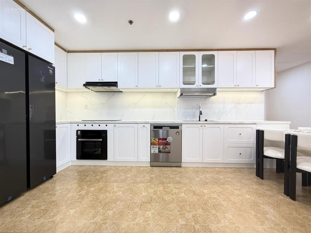Sẵn sổ sang tên 7.950 tỷ 2pn 72m2, giá đầu tư cực tốt, hỗ trợ vay, hợp đồng thuê giá cao