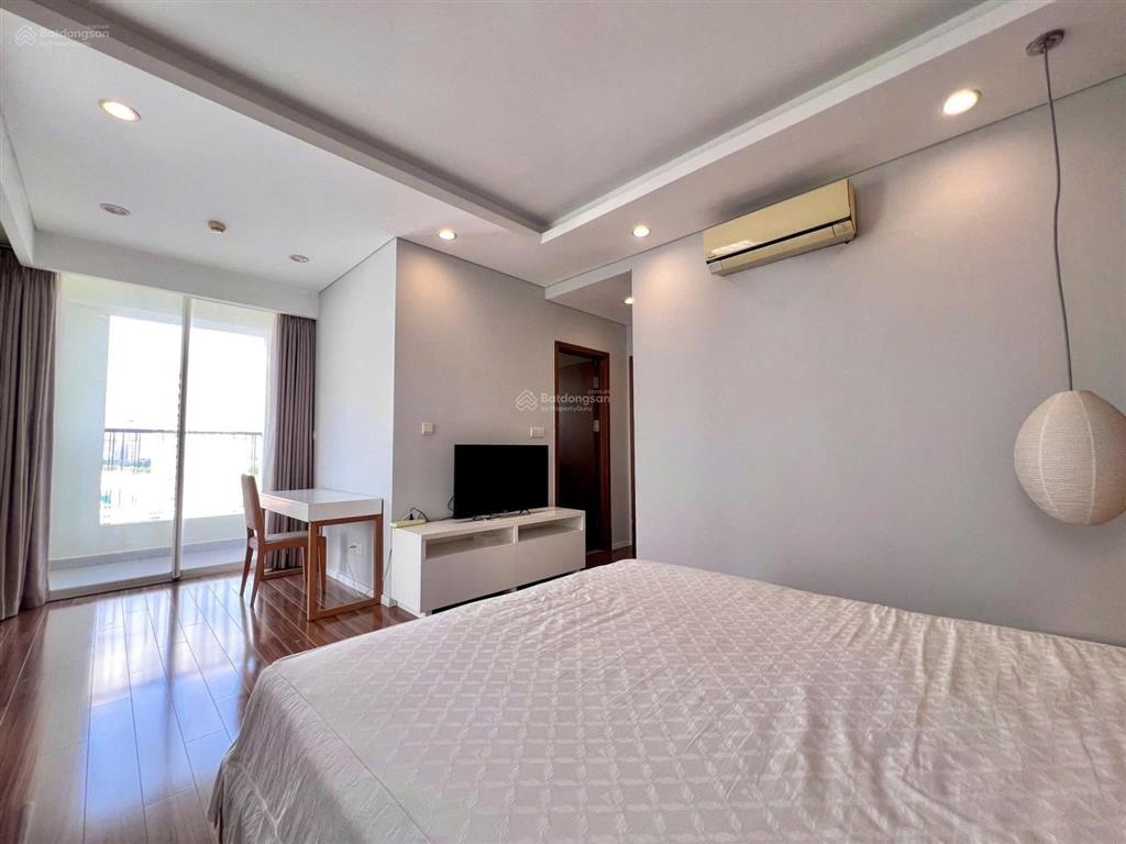 Thảo điền pearl 2pn  2wc 105m2 28tr/tháng, view hoa hậu, nội thất đẹp, tầng cao, xem nhà 24/7