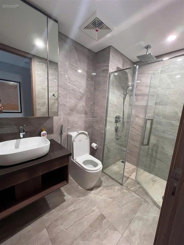 The nassim 2pn2wc 88m2 hot 40tr/tháng nhà đã cải tạo mới, nội thất cao cấp, view sông, xem 24/7