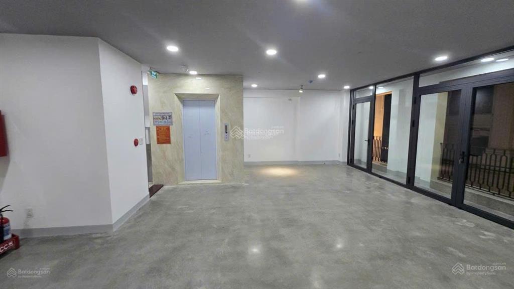 Cho thuê nhà mới 48/28 hồ biểu chánh, phường 11, quận phú nhuận