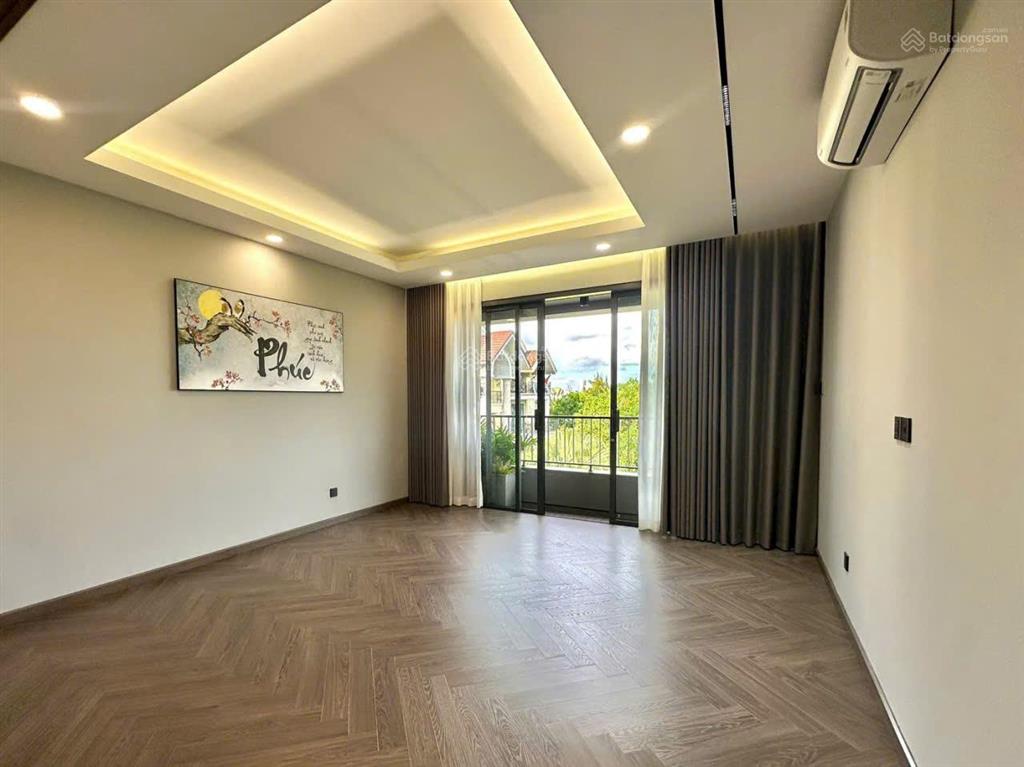 Cho thuê nhà mới số 48/35g hồ biểu chánh, phường 11, quận phú nhuận.