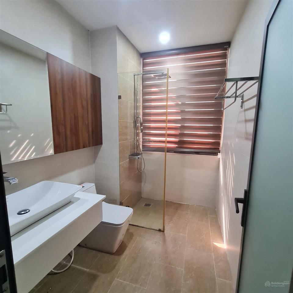 Cho thuê nhà 496 dương quảng hàm, phường 6, quận gò vấp.