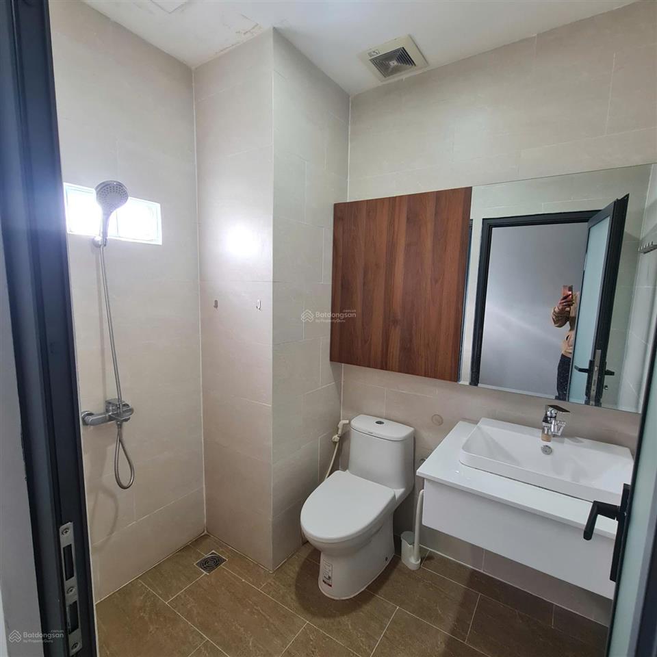 Cho thuê nhà 496 dương quảng hàm, phường 6, quận gò vấp.