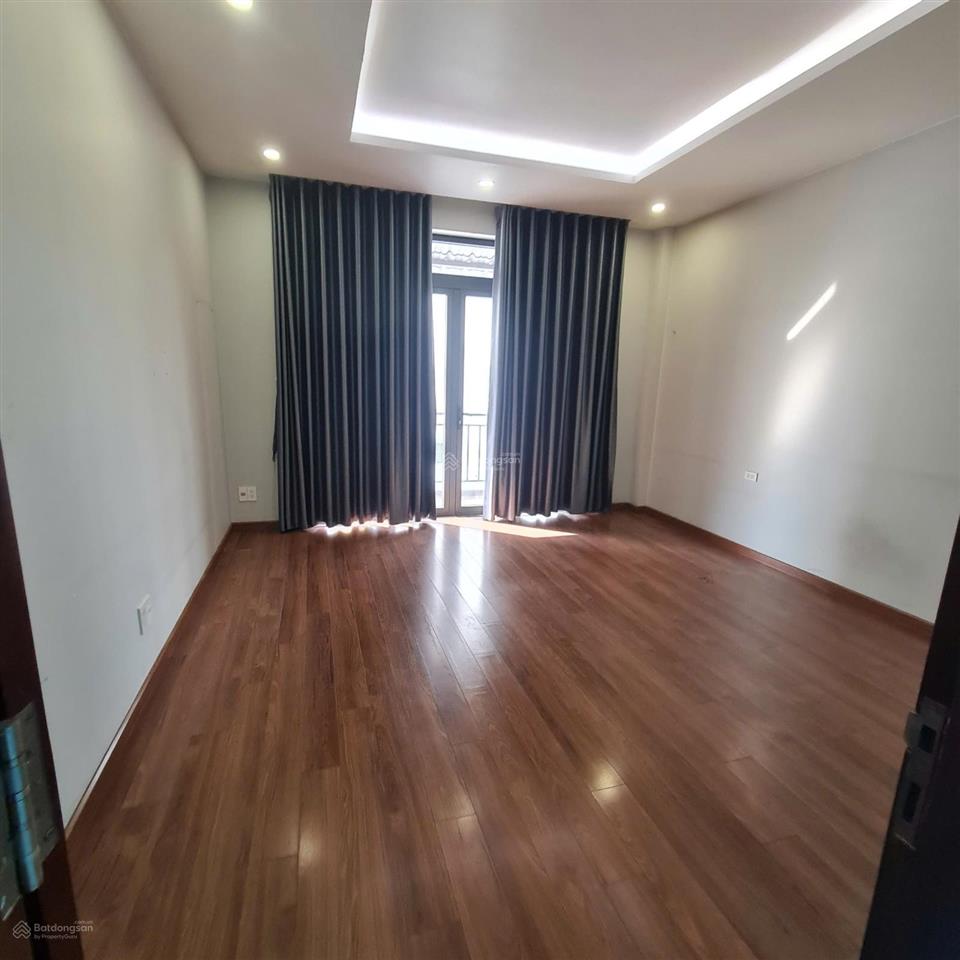 Cho thuê nhà 496 dương quảng hàm, phường 6, quận gò vấp.