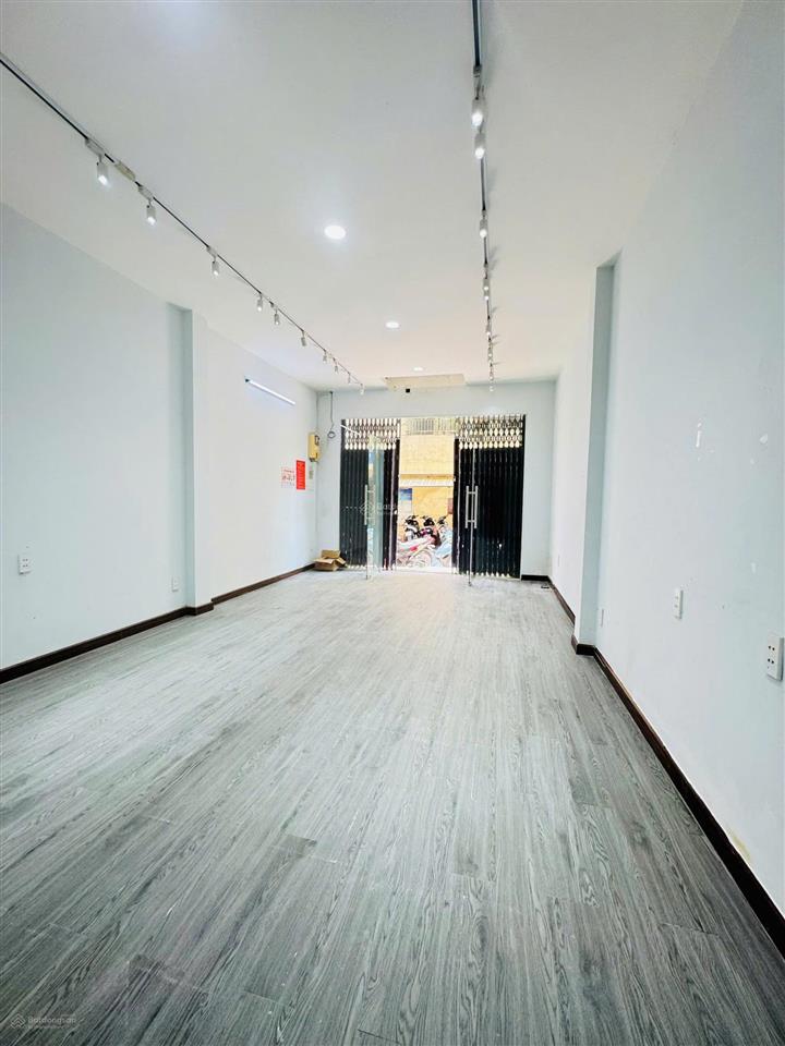 Cho thuê nhà 136/7c vạn kiếp, phường 1, bình thạnh