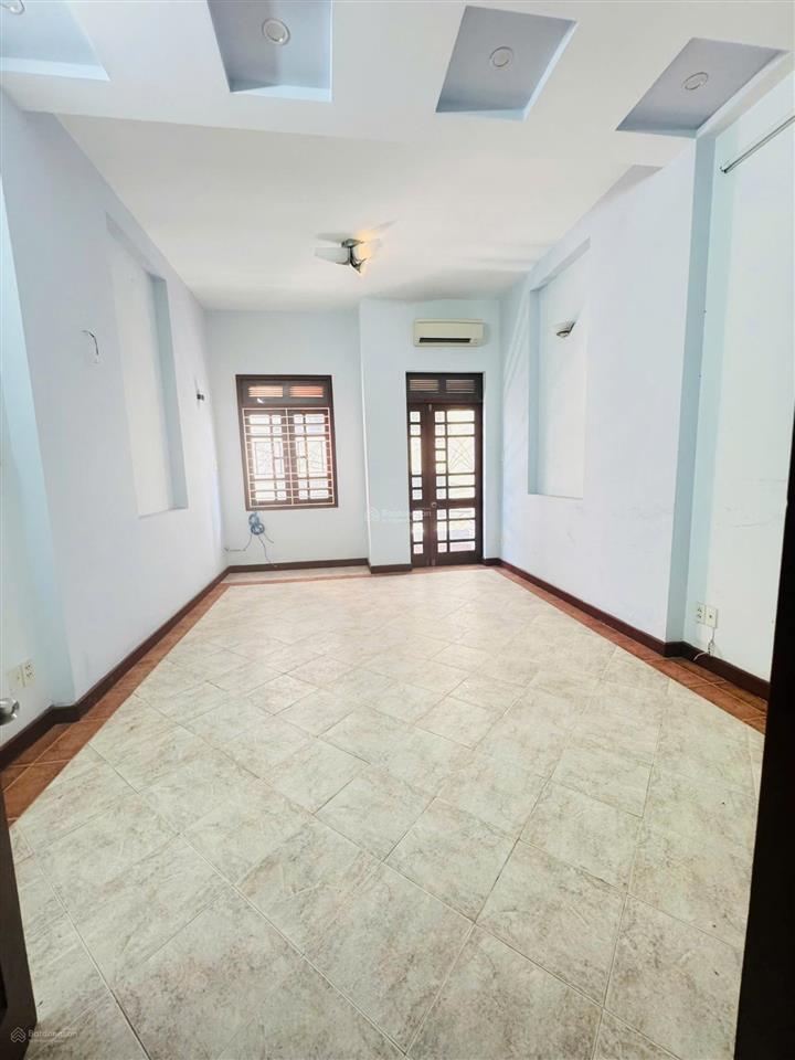 Cho thuê nhà 136/7c vạn kiếp, phường 1, bình thạnh