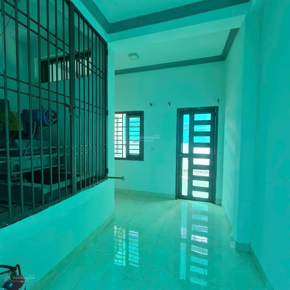 Cho thuê nhà mặt tiền 22 thăng long, phường 4, quận tân bình. (khu sân bay)