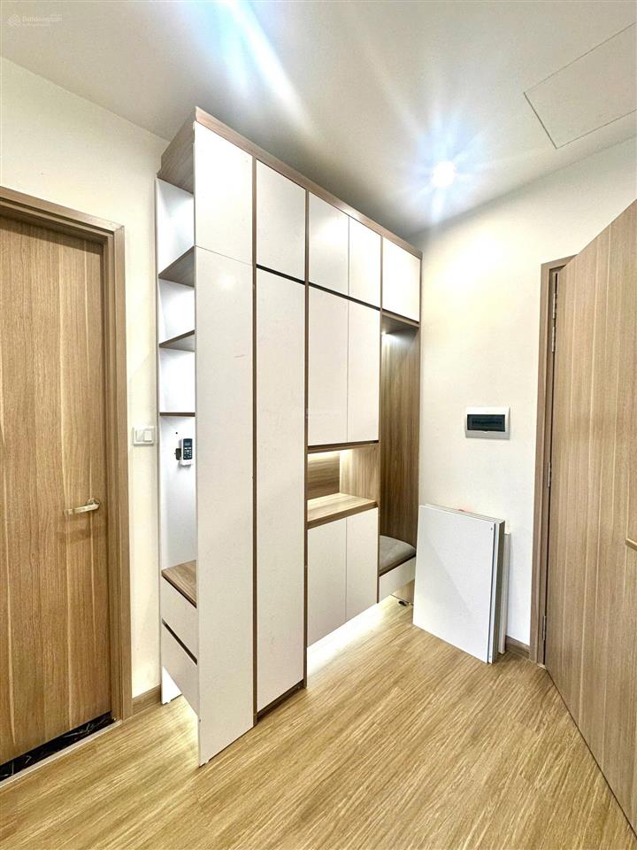 Cho thuê studio, full đồ, vinhomes smart city, nhà mới tinh giá 7tr/th 0366 909 ***