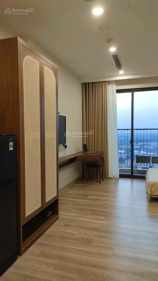 Chính chủ gửi bán  studio eco park  giá chỉ 2,55 tỷ bao phí  nội thất đầy đủ  sổ hồng lâu dài