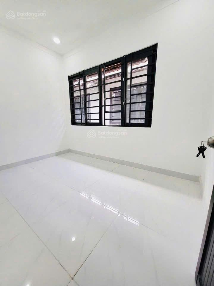 Bán nhà ngay gần cầu vượt quang trung, dtsd 40m2 giá 790 triệu