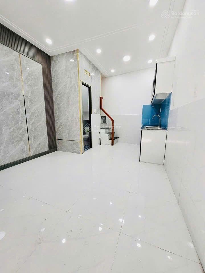 Bán nhà ngay gần cầu vượt quang trung, dtsd 40m2 giá 790 triệu