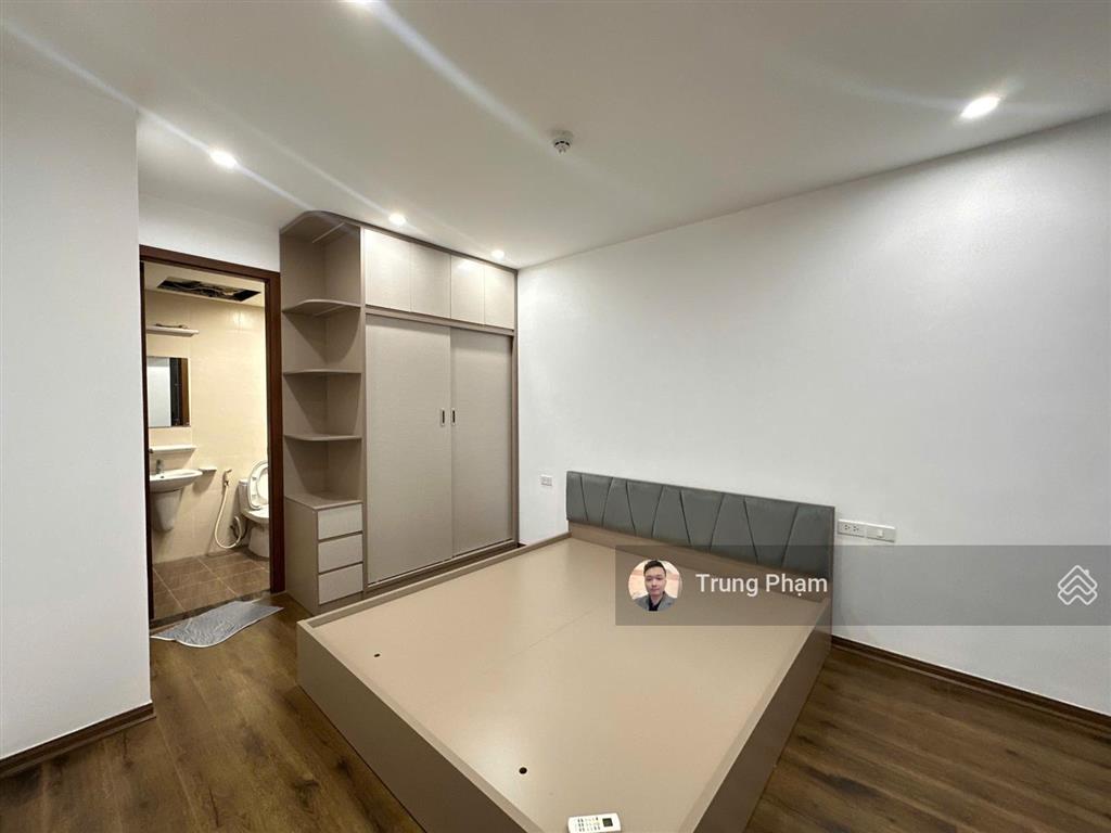 Chính chủ bán gấp căn hộ 2pn 2wc  70m2 chung cư thăng long victory. giá bán 4,8 tỷ có thương lượng