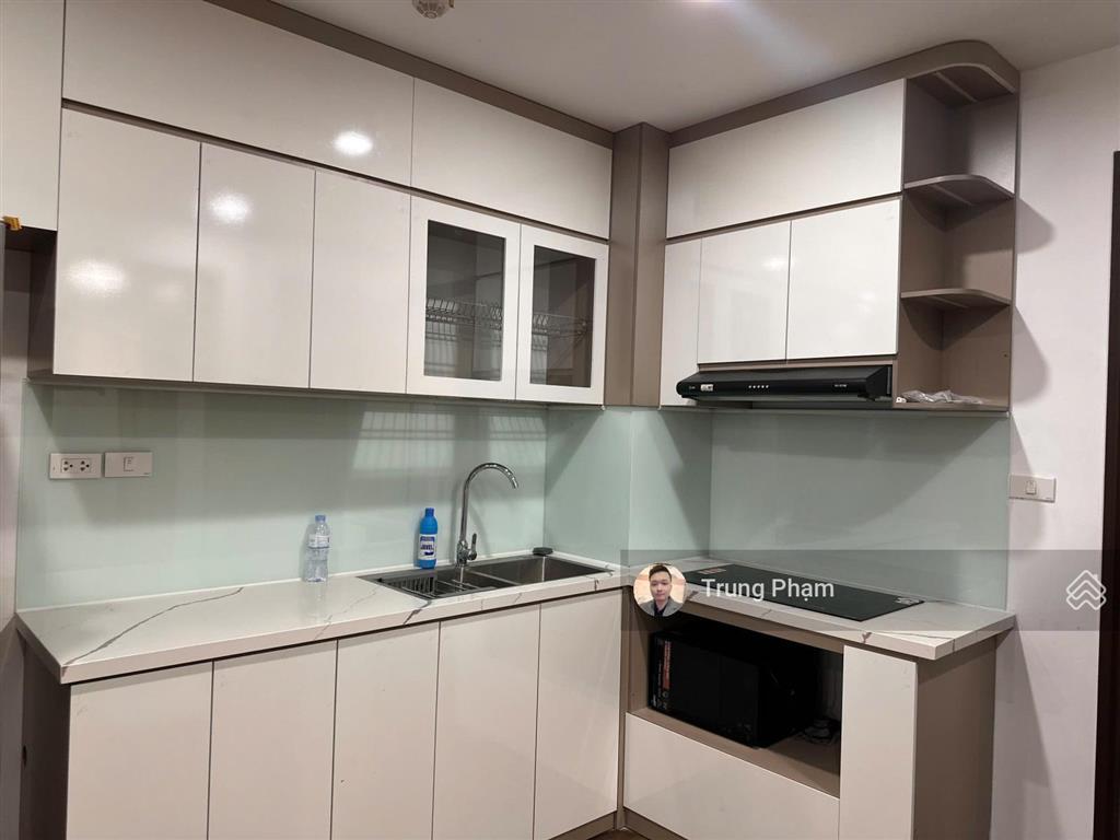 Chính chủ bán gấp căn hộ 2pn 2wc  70m2 chung cư thăng long victory. giá bán 4,8 tỷ có thương lượng