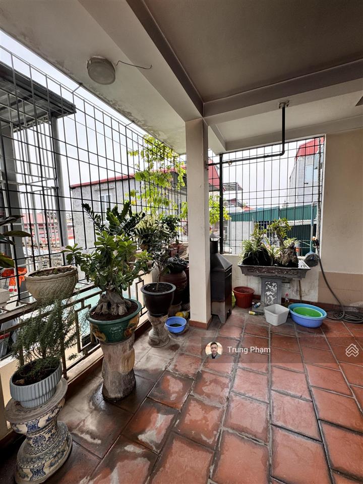 Bán nhà quan thổ 3, tôn đức thắng. dt 45m2  mt 3,6m  5 tầng căn góc 3 mặt thoáng. giá 10,3 tỷ