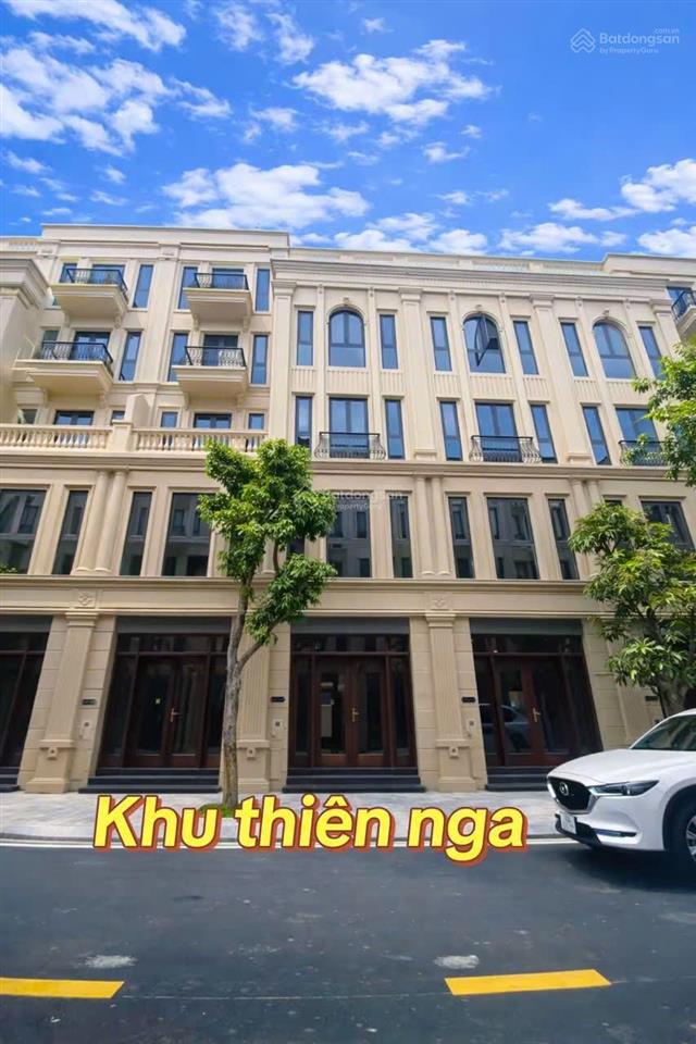 Bán thiên nga xẻ khe 75m2 cạnh hồ 32ha giá chỉ 25 tỷ vinhomes cổ loa