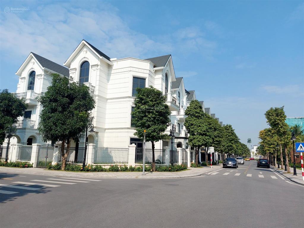 Bán căn song lập san hô 150m2 cạnh hồ giá 26 tỷ vinhomes ocean park gia lâm