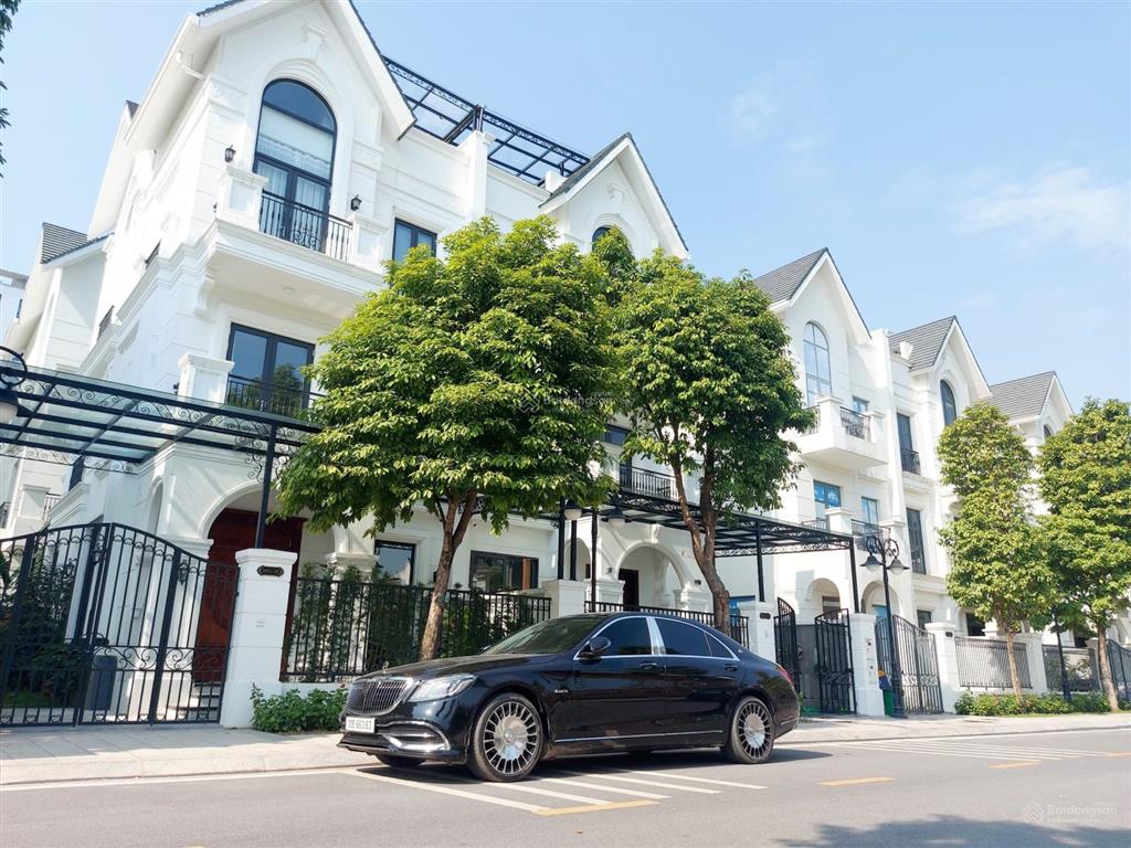 Bán căn song lập san hô 150m2 cạnh hồ giá 26 tỷ vinhomes ocean park gia lâm