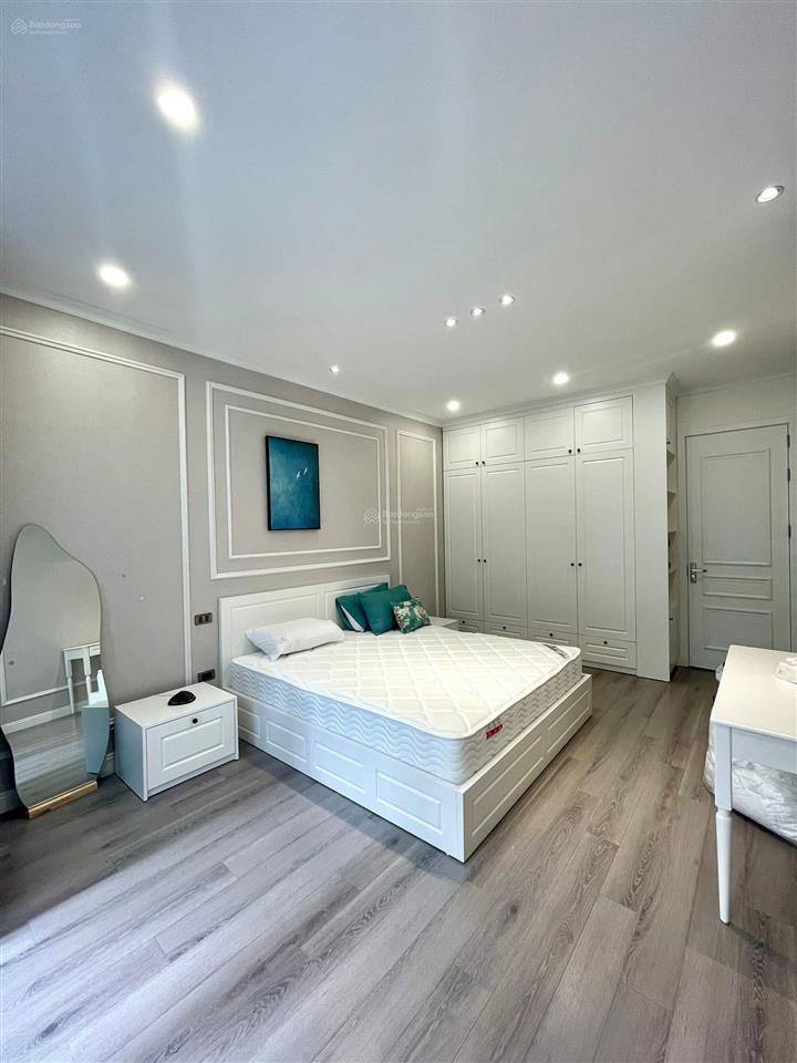 Tuyệt tác! nhà tôn đức thắng, 30m ra ô tô, 2 thoáng, 3 gác, mặt tiền 5m, tặng full nội thất, 43m2