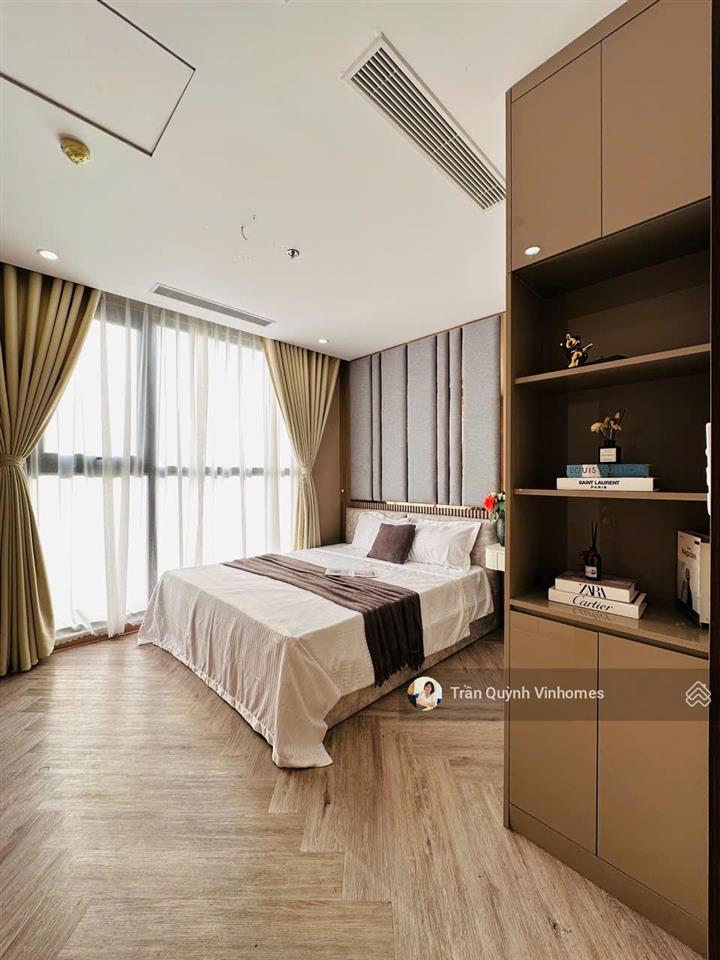 Bán căn hộ 1pn+ căn to 52m² full đồ nội thất cao cấp tòa mới nhất, view tây nam gần bến bus