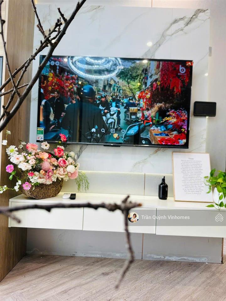 Bán căn hộ 1pn+ căn to 52m² full đồ nội thất cao cấp tòa mới nhất, view tây nam gần bến bus