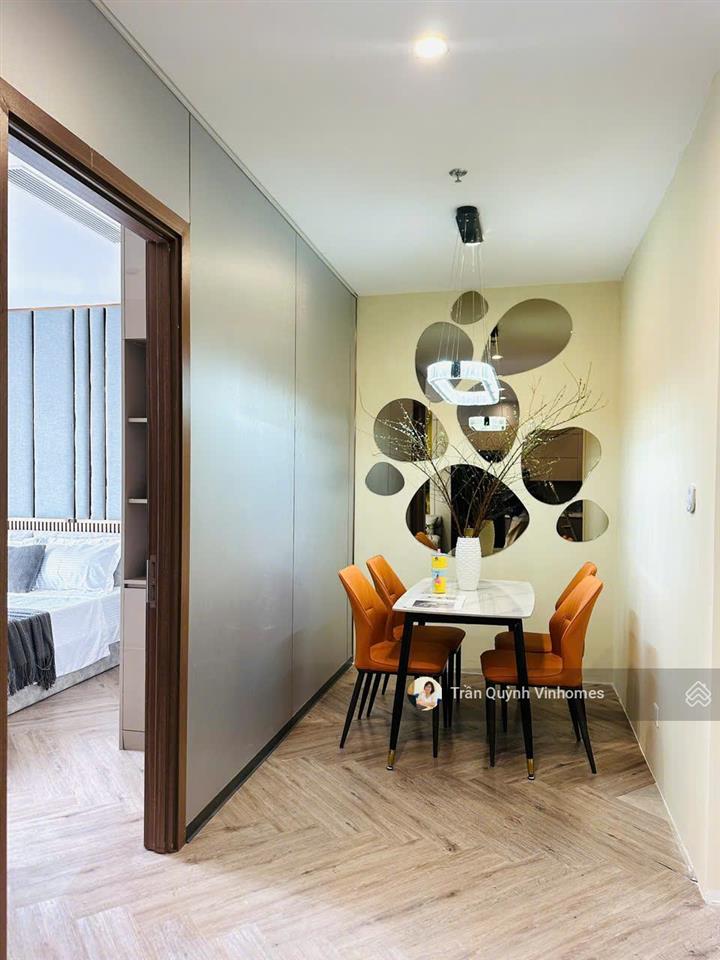 Bán căn hộ 1pn+ căn to 52m² full đồ nội thất cao cấp tòa mới nhất, view tây nam gần bến bus