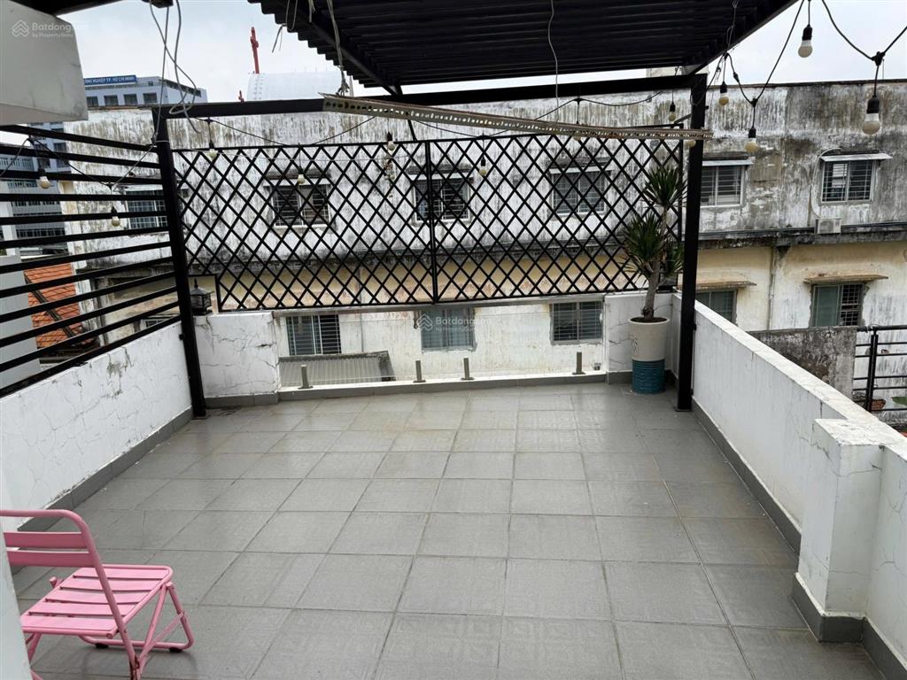 Bán nhà hẻm đường nguyễn văn bảo q. gò vấp, ngang 4,07m, 3 lầuthượng, gần trường đh giá 6,3 tỷ