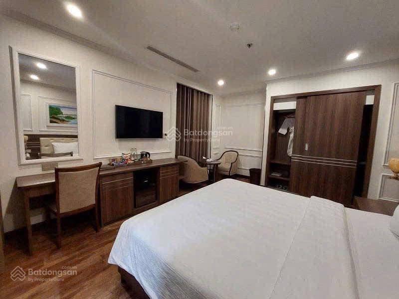 Bán khách sạn 5 sao  lô góc  tại trương công giai  cầu giấy hà nội