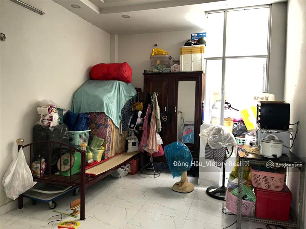 Bán nhà nguyễn bặc  dt 3.5 x 15  1 trệt 1 lầu  3 pn  giá 6 tỷ