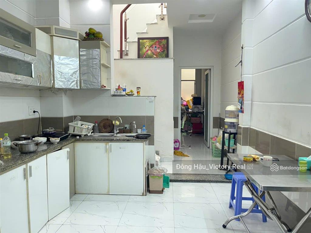 Bán nhà nguyễn bặc  dt 3.5 x 15  1 trệt 1 lầu  3 pn  giá 6 tỷ