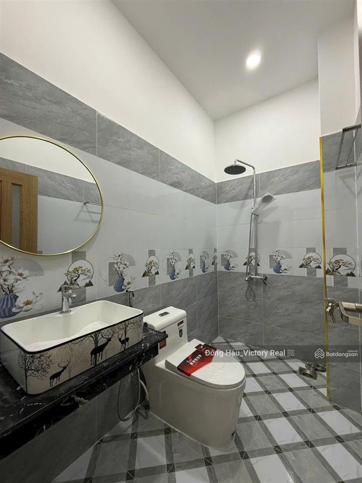 Bán nhà mới  hxh 7m giải phóng  khu sân bay  4 tầng  giá 11.2 tỷ tl