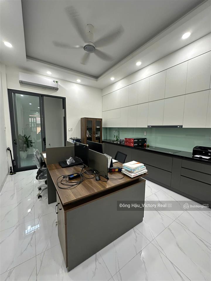 Bán nhà mới hxh thông ba vân  khu sang  dt 4 x 16m  4 tầng  giá chỉ 11,5 tỷ