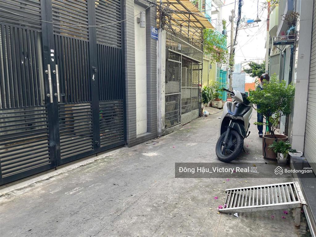 Bán nhà thành mỹ, lạc long quân  dt 4.1 x 12  1 trệt 2 lầu sân thượng  giá 6.2 tỷ tl