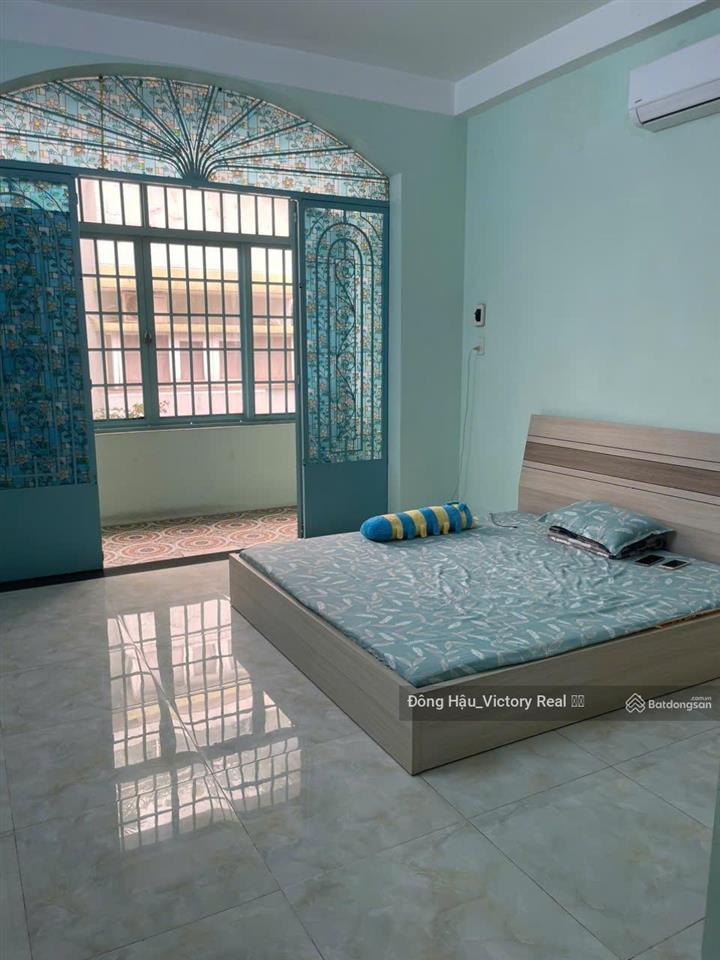 Bán nhà hồng lạc  dt 4,3 x 13,5  59m²  1 trệt 2 lầu sân thượng  giá 7,4 tỷ tl