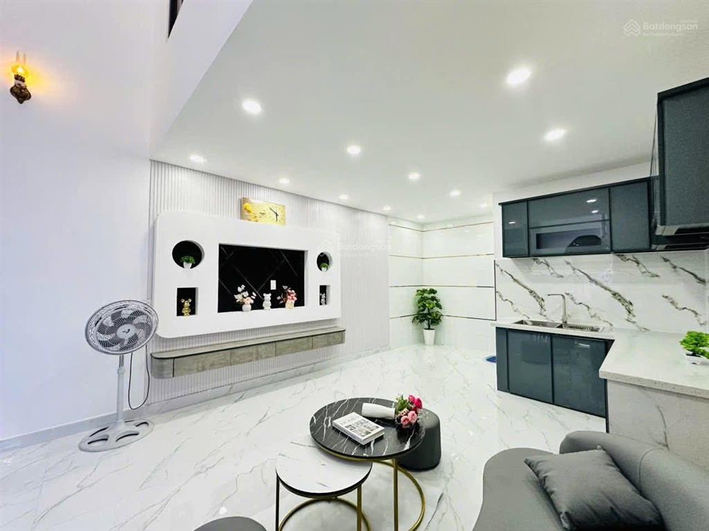 Nhà 1 lửng 28.1m2 căn góc hẻm thông đường quang trung, sát chung cư khang gia