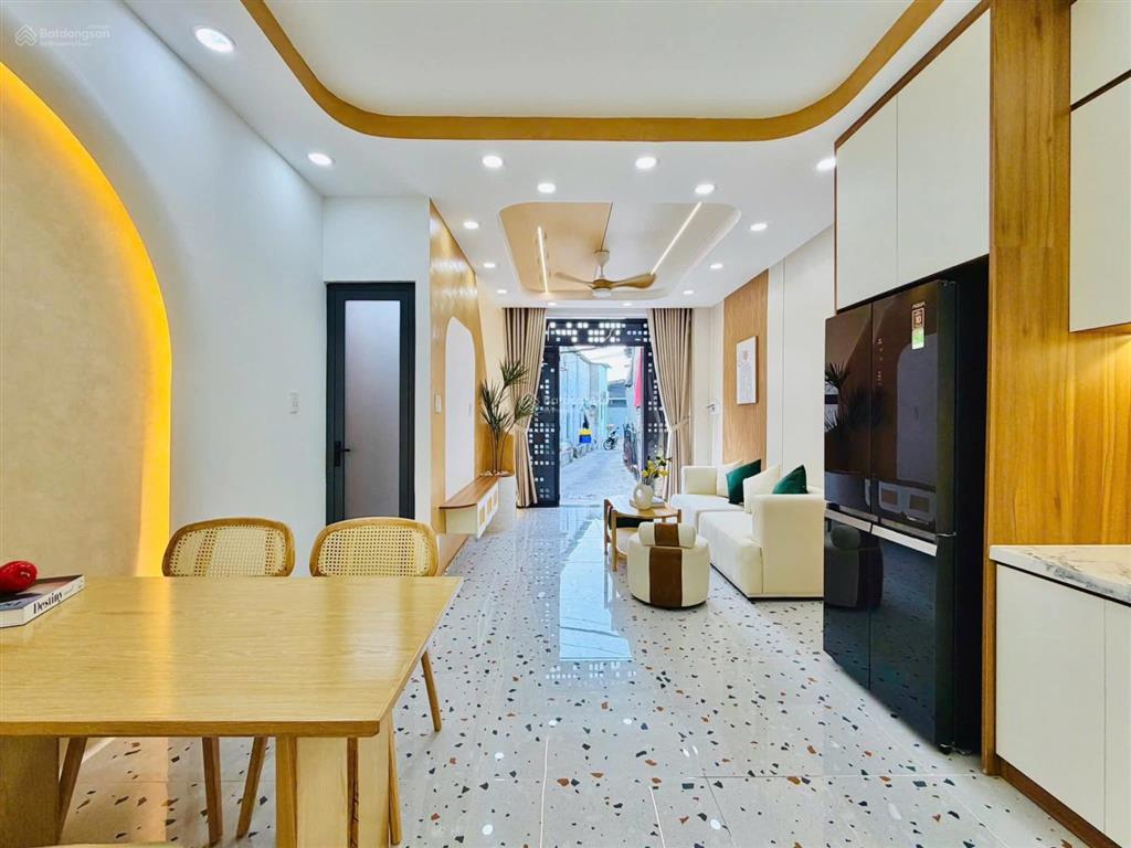 Nhà 1 lầu 30.8m² hẻm 3m thông, đường số 18, ngay công viên làng hoa