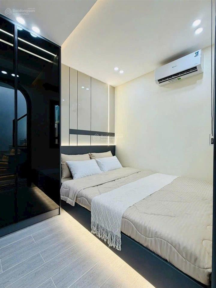 Nhà 5 tầng 36.2m2 hẻm xe hơi đường huỳnh văn nghê, gần chợ phạm văn bạch