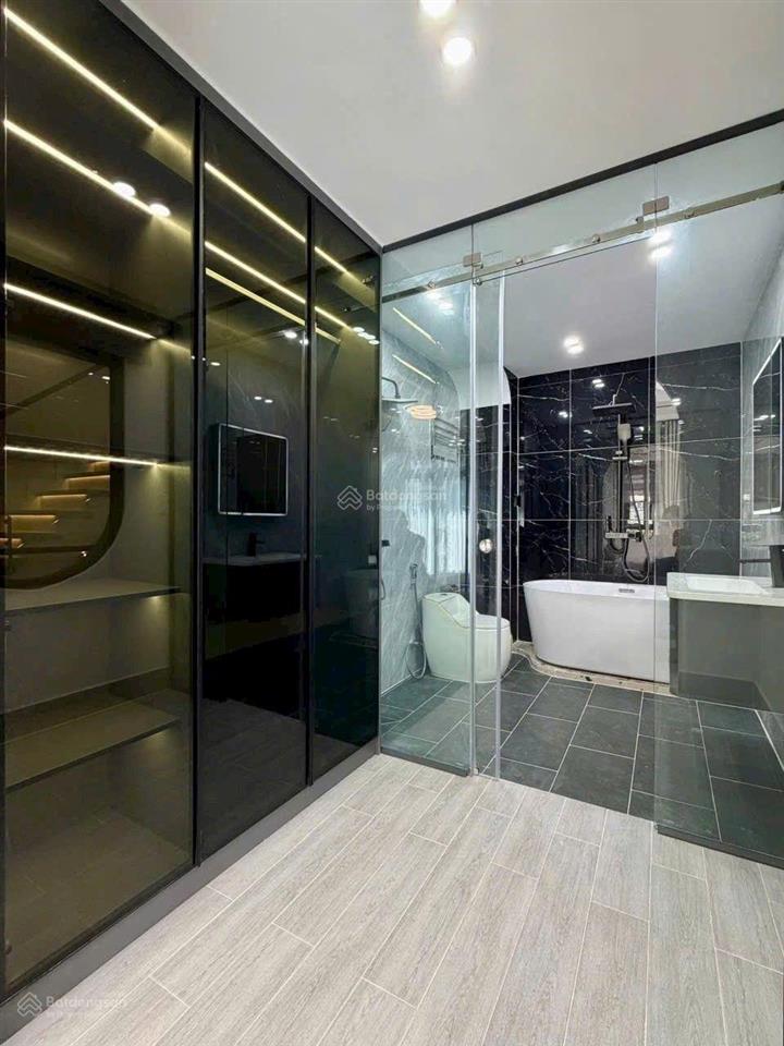 Nhà 5 tầng 36.2m2 hẻm xe hơi đường huỳnh văn nghê, gần chợ phạm văn bạch