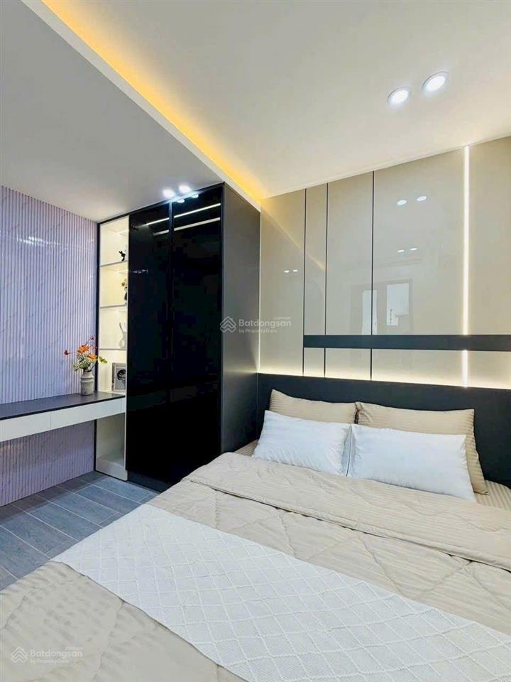 Nhà 5 tầng 36.2m2 hẻm xe hơi đường huỳnh văn nghê, gần chợ phạm văn bạch