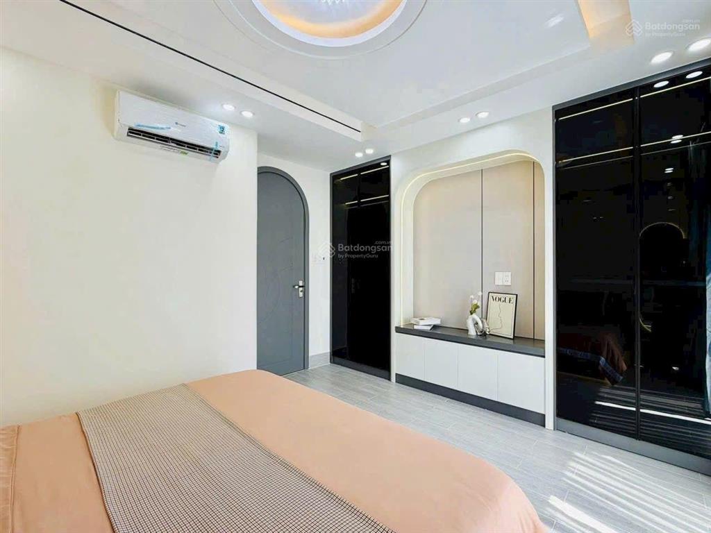 Nhà 5 tầng 36.2m2 hẻm xe hơi đường huỳnh văn nghê, gần chợ phạm văn bạch