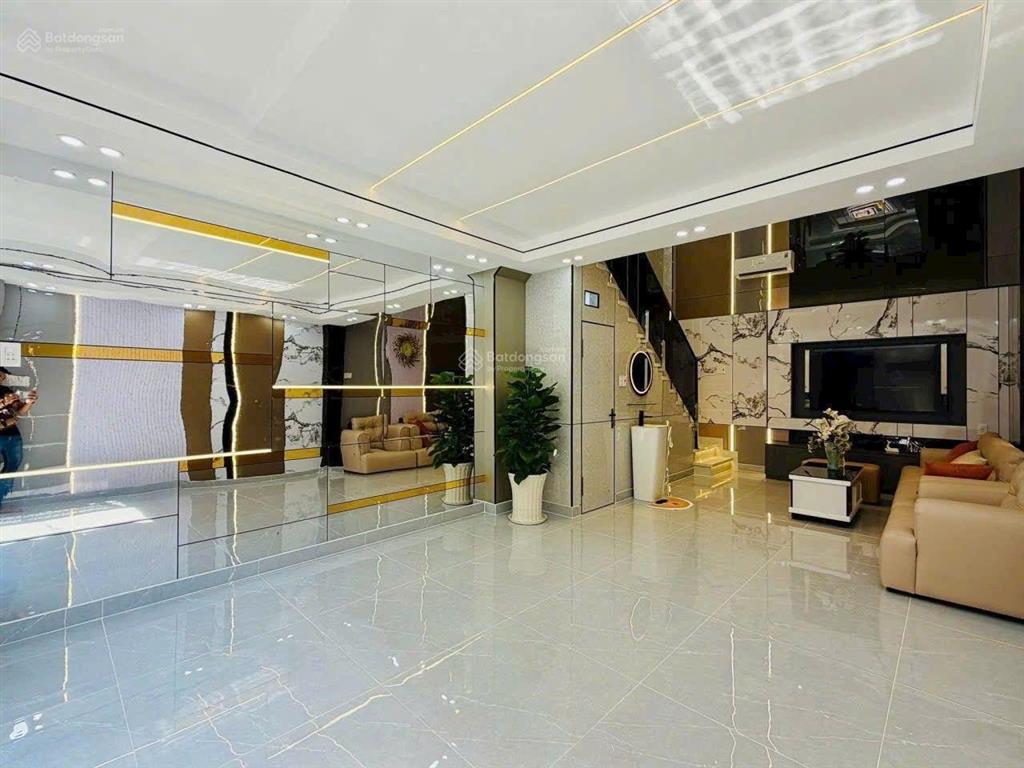 Nhà 5 tầng 36.2m2 hẻm xe hơi đường huỳnh văn nghê, gần chợ phạm văn bạch