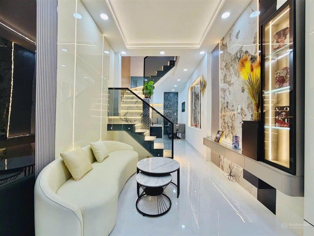 Nhà 1 lầu 28,7m2 full nội thất, đường lê đức thọ, ngay chung cư osimi