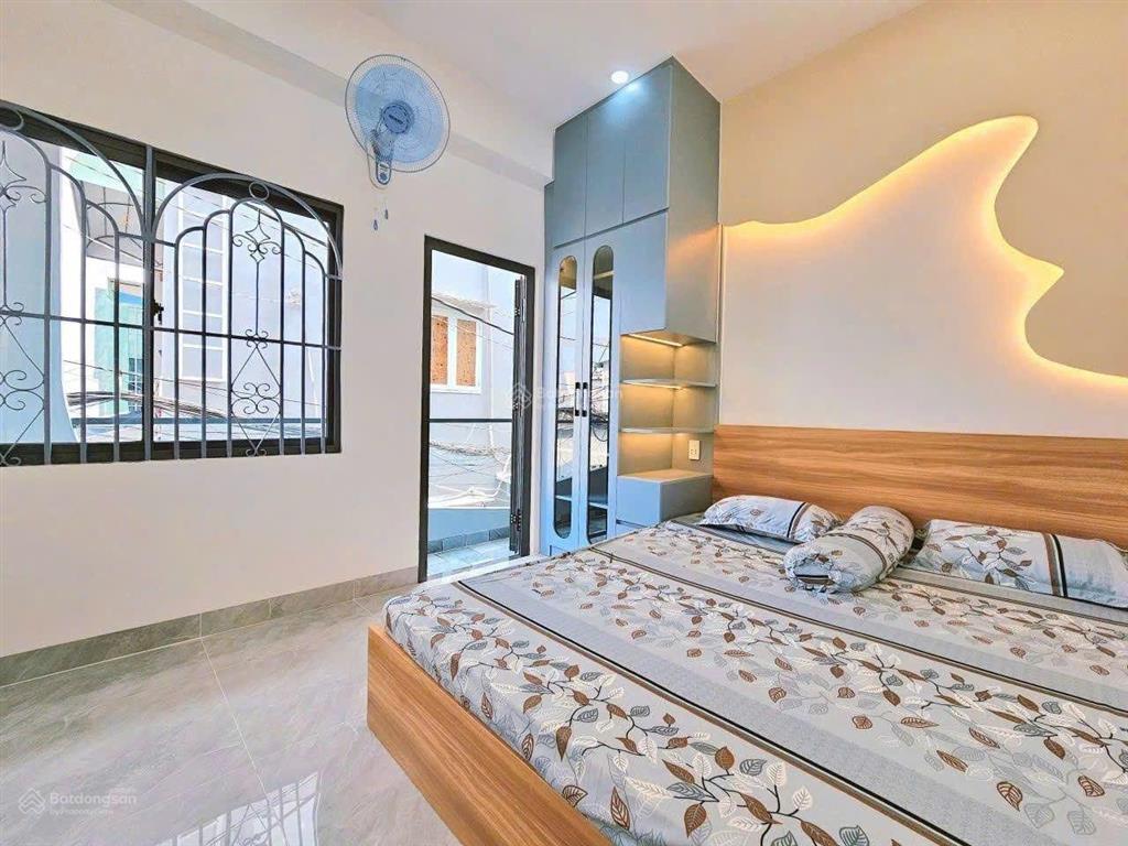 Nhà 1 lầu 22m² hẻm xe hơi trước sau đường bùi quang là, gần emart 2