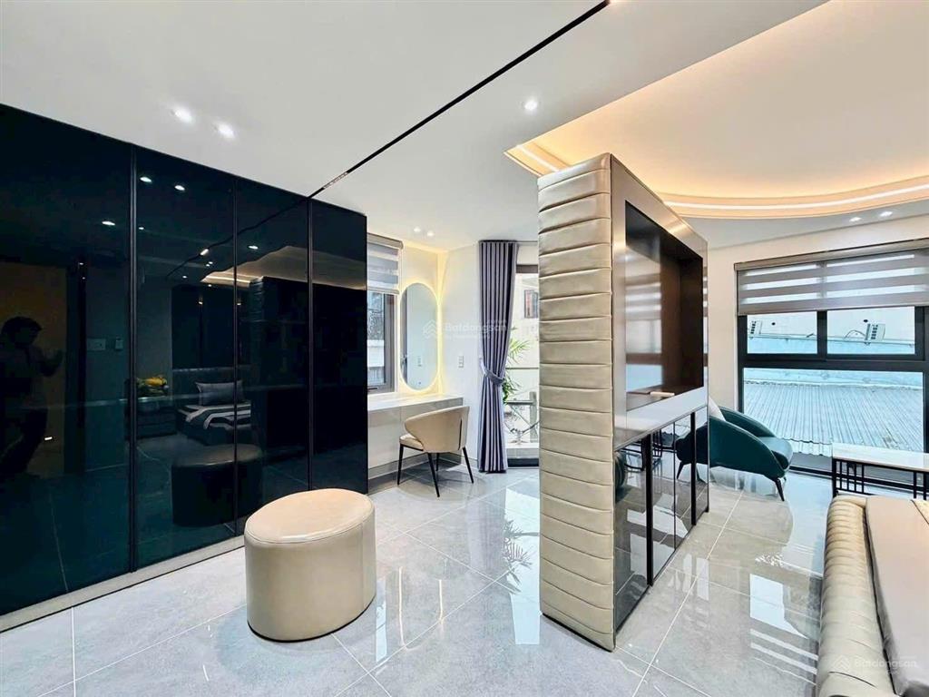 Nhà xây mới 5 tầng 57,3m2 căn góc 2 mặt đường số 30, ngay chợ an nhơn