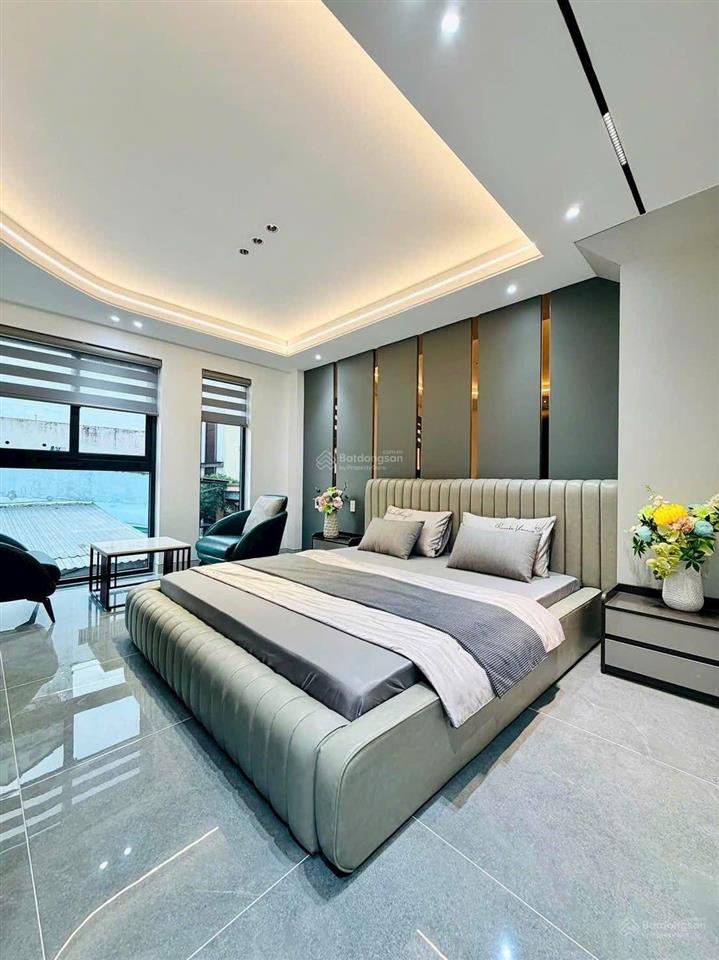 Nhà xây mới 5 tầng 57,3m2 căn góc 2 mặt đường số 30, ngay chợ an nhơn