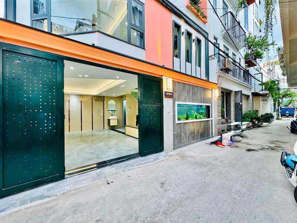 Nhà xây mới 5 tầng 57,3m2 căn góc 2 mặt đường số 30, ngay chợ an nhơn