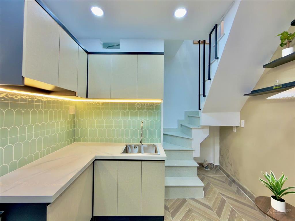 Nhà 1 lầu + lửng 12m² hẻm 3m sát mặt tiền ngô đức kế, gần chợ bà chiểu